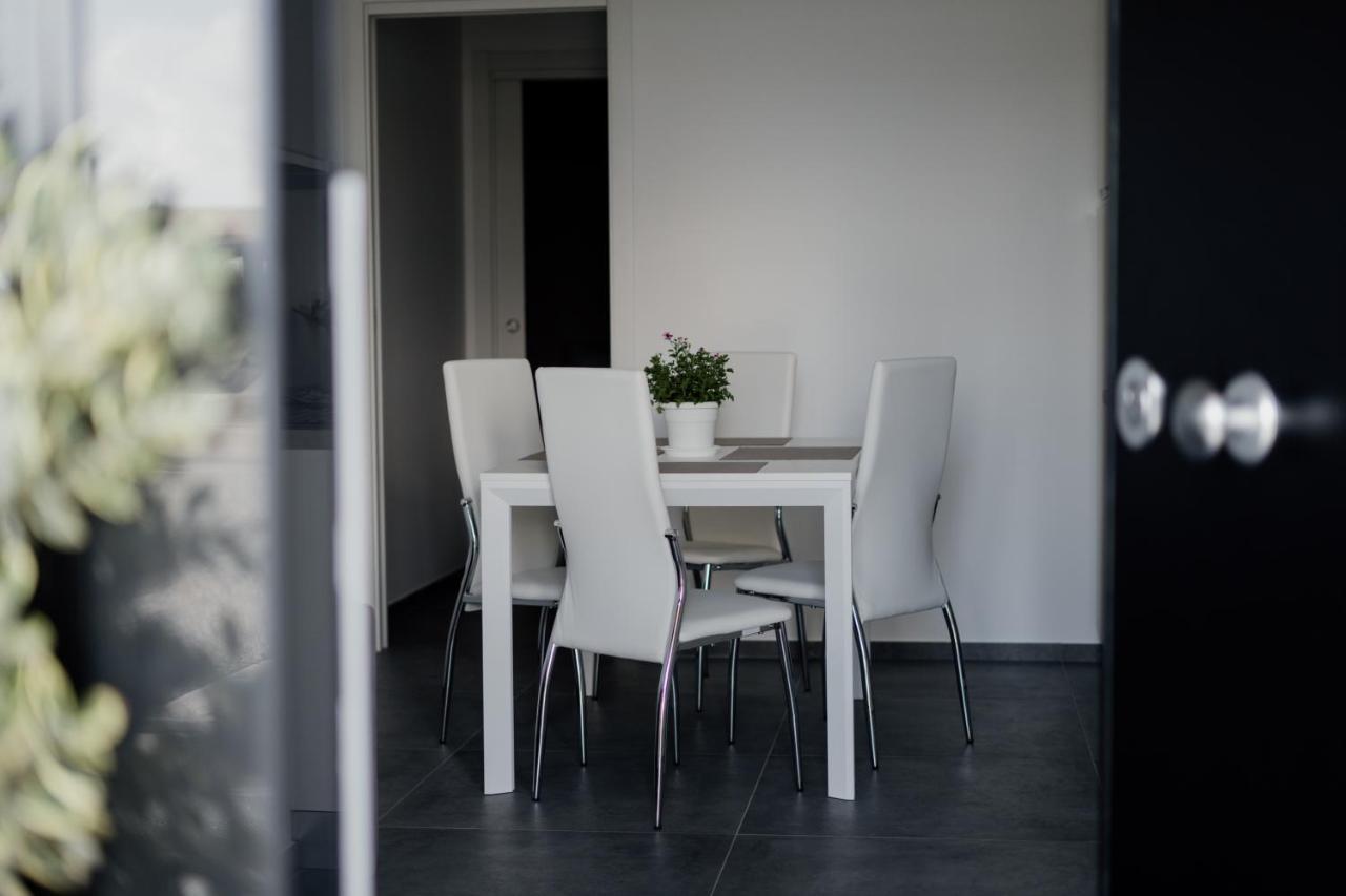 Domus Residence - Cesare - บารี ภายนอก รูปภาพ